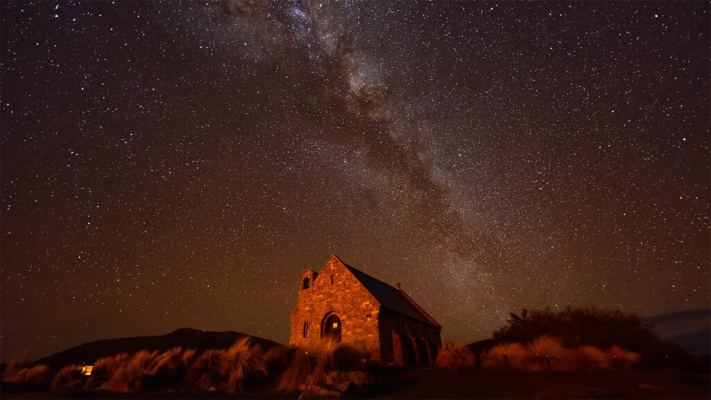 Lake Tekapo - The Best Places to Visit in New Zealand